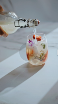 How to Make Edible Flower Ice Cubes (That Are Almost Too Pretty to Use)