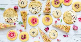 🌸 What Do Edible Flowers Taste Like? A Beginner’s Guide